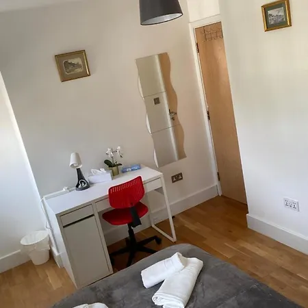 Lovely Private Rooms In Euston, Central Londres Exterior foto