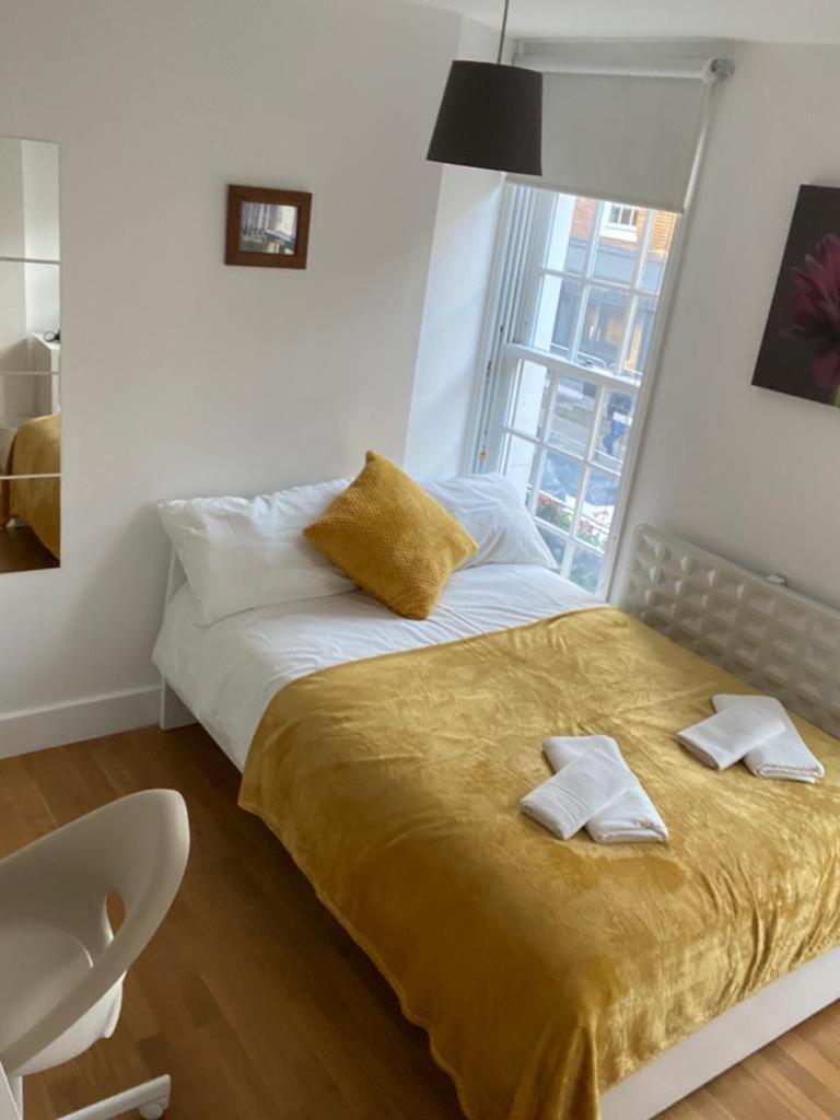 Quarto em Acomodações Particulares Lovely Private In Euston,